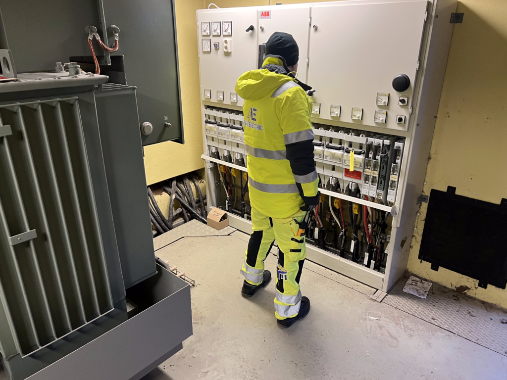 Kraftsystem i Industrimiljö